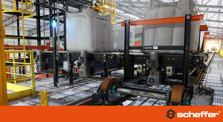 Foto Logística Interna: o que considerar antes de implementar novos sistemas?